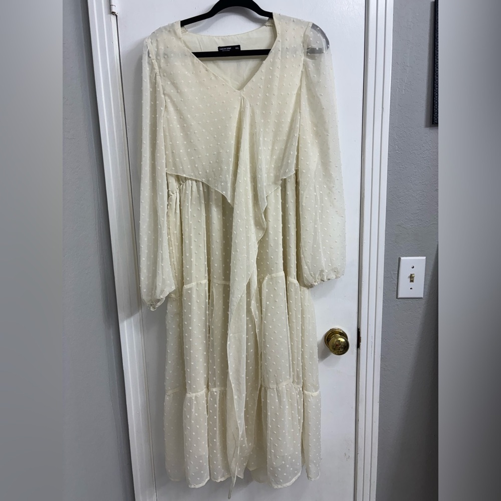 Elegant Cream Dress SHEIN